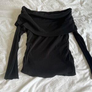 Black Off-Shoulder Long Sleeve Top